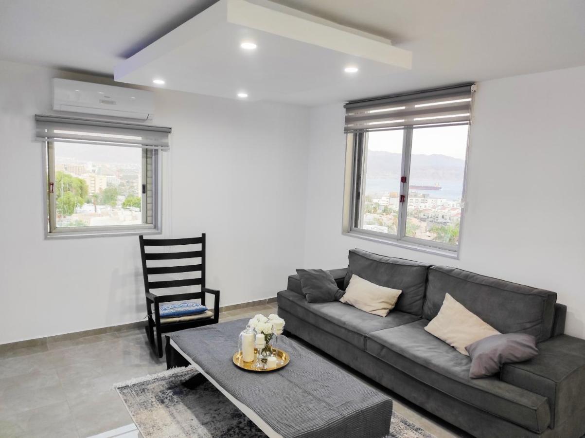 Appartamento Yalarent Jasmine 3Br Apt Eilat Esterno foto