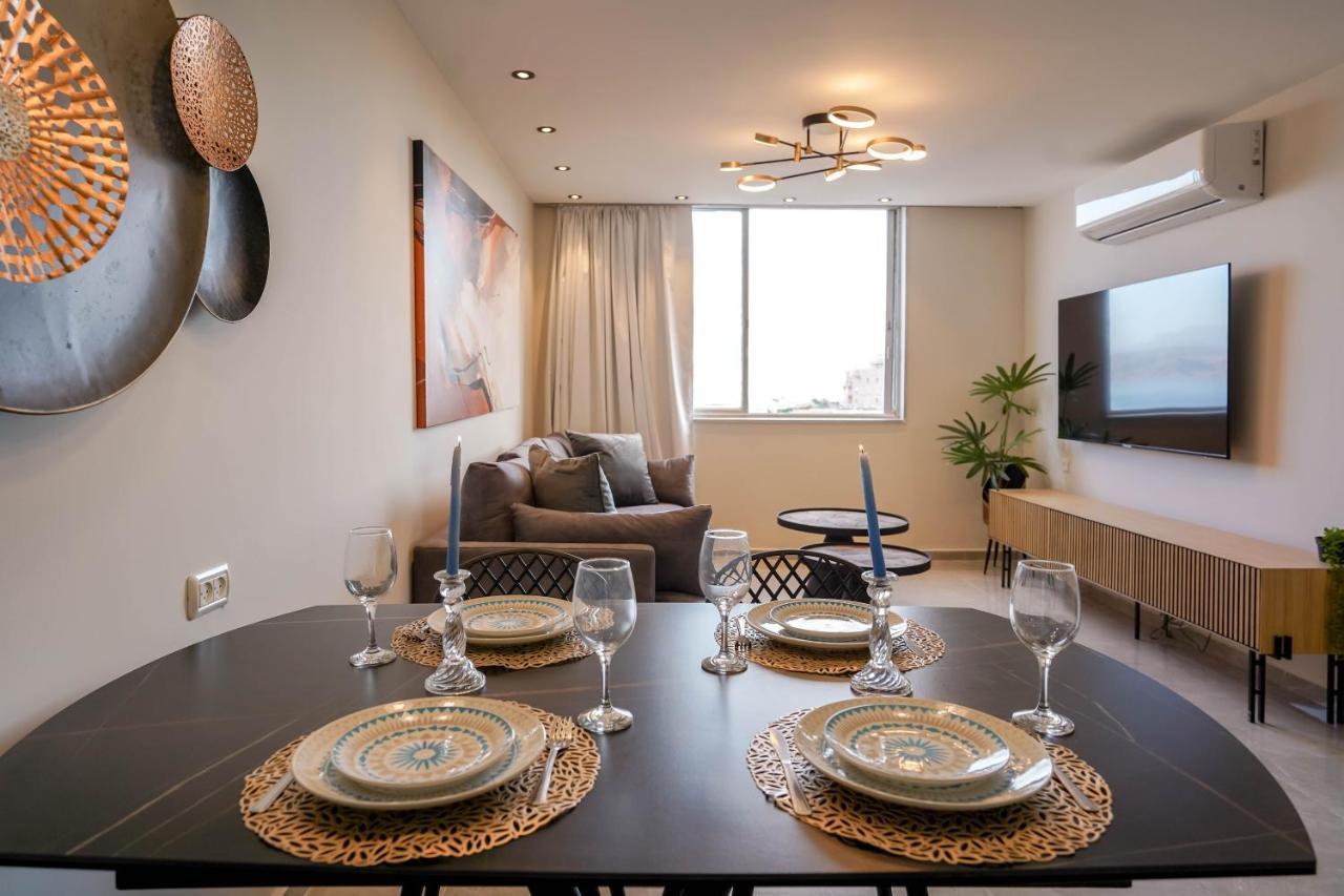 Appartamento Yalarent Jasmine 3Br Apt Eilat Esterno foto